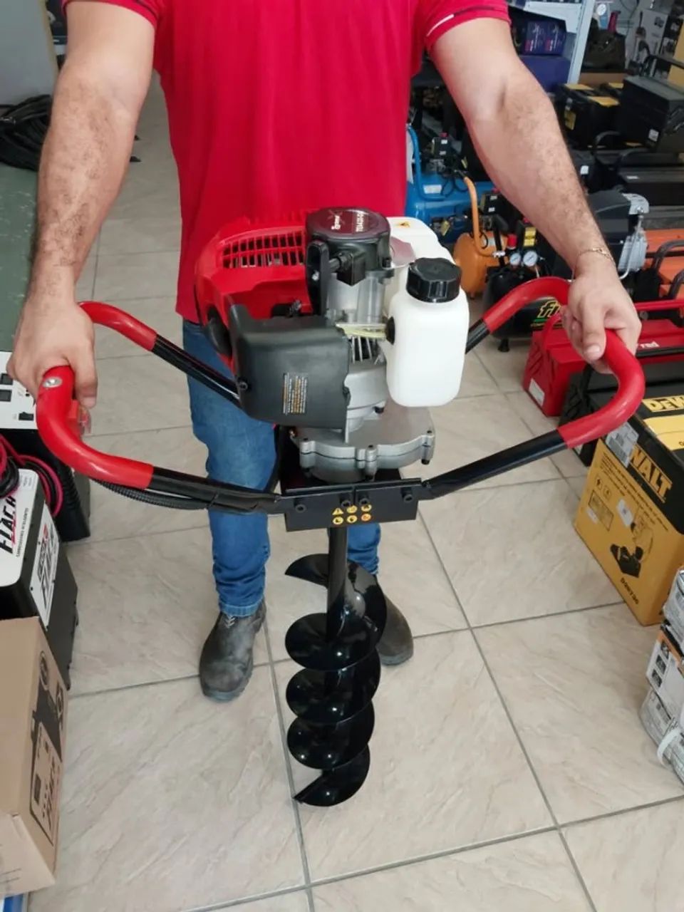 Perfurador de Solo a Gasolina TEA52x 200-GII 52cc c/ broca