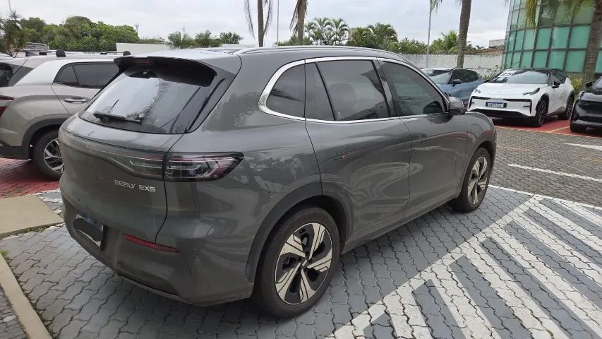 Geely EX5 MAX (elétrico) 2026 - Foto 4