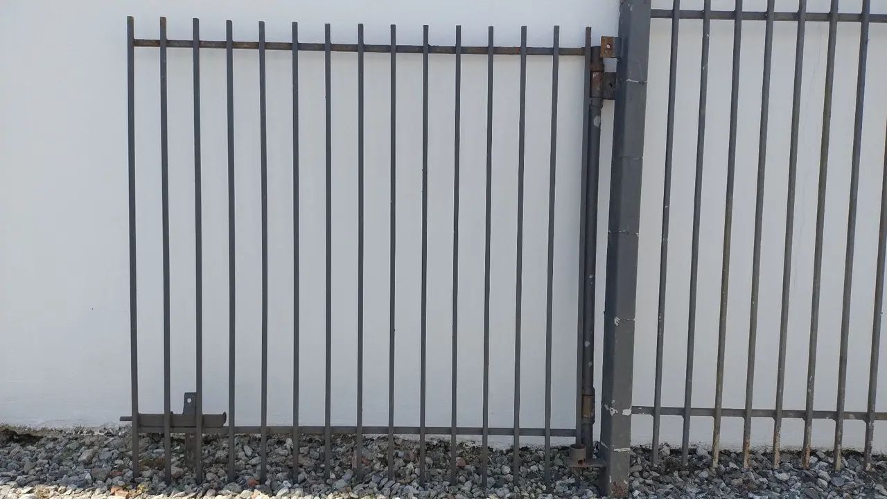 Grade com portão  - Foto 5