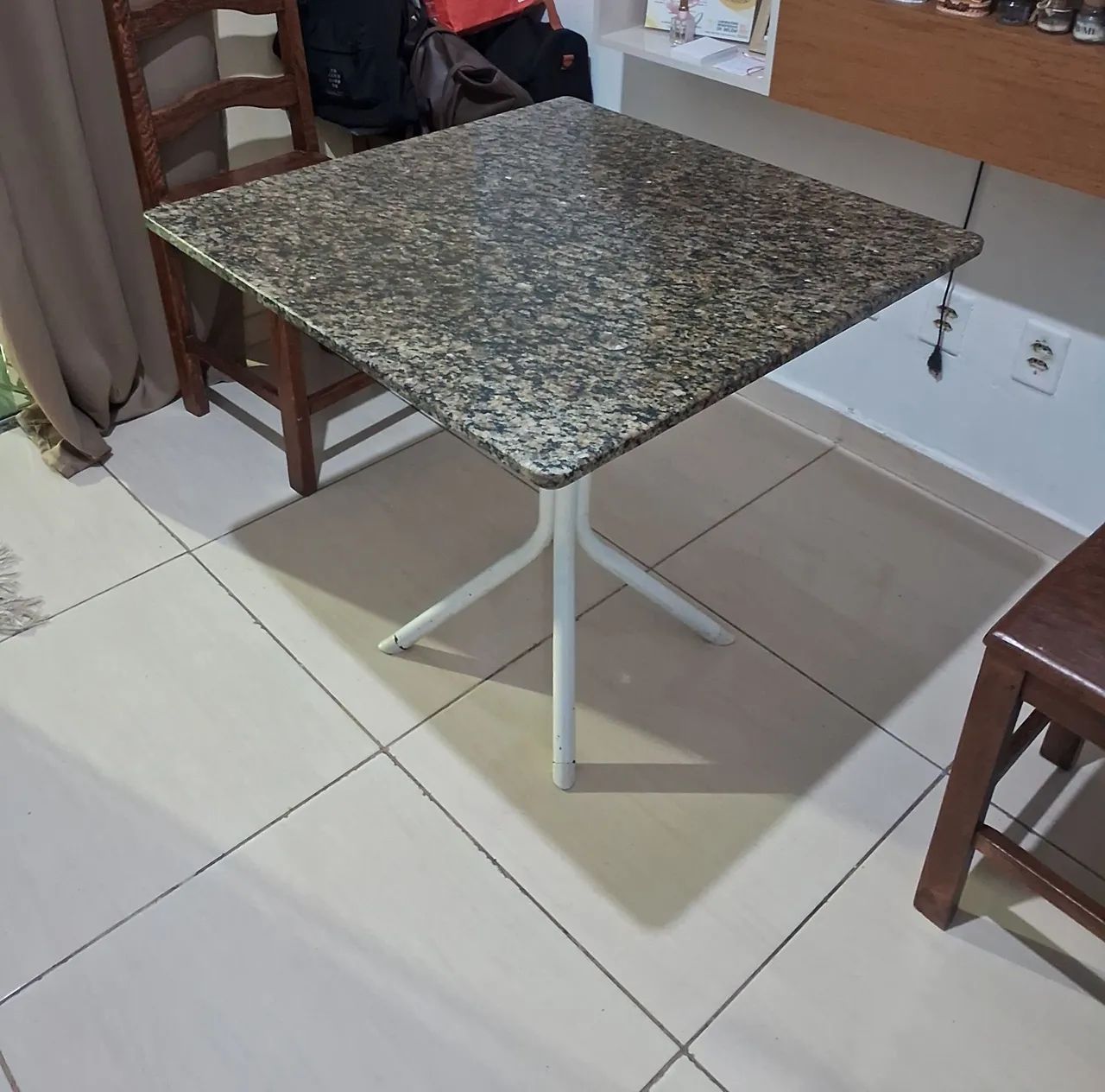 Mesa de Marmore R$ 190. - Foto 2
