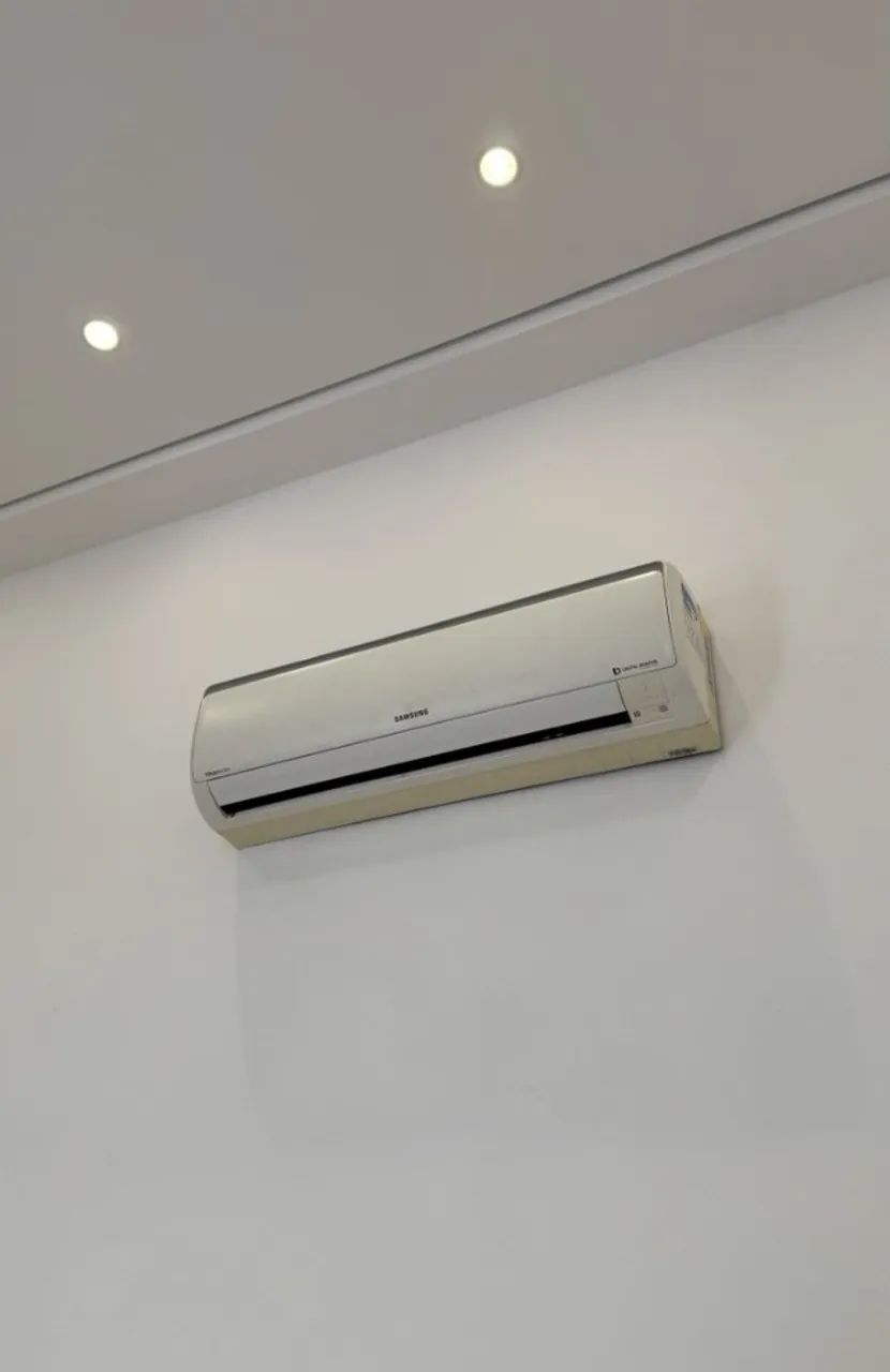 Ar-condicionado Samsung Split 24.000 BTUs - 220V