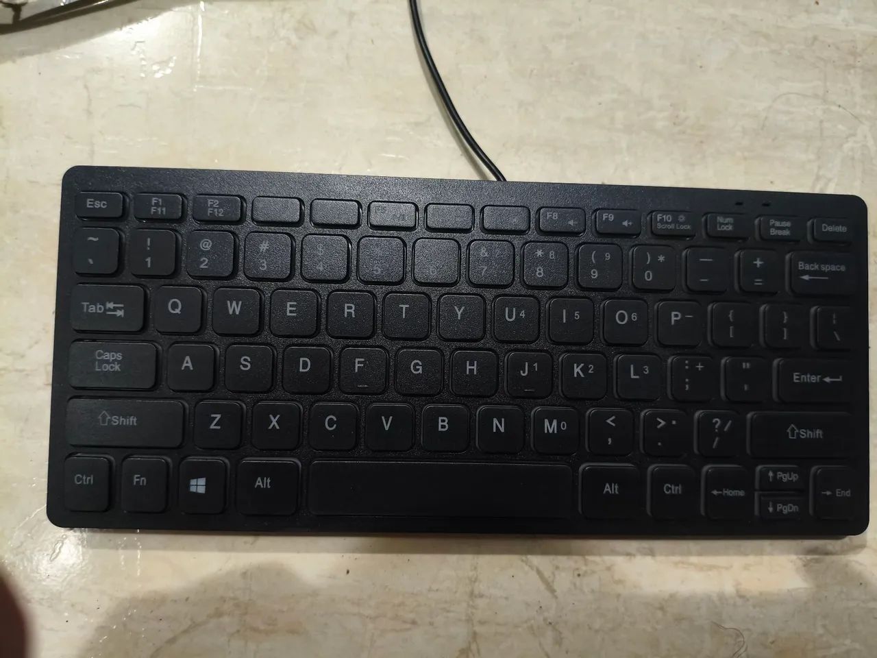 Mini Teclado Retro Iluminado K1000 Apayado - Foto 2