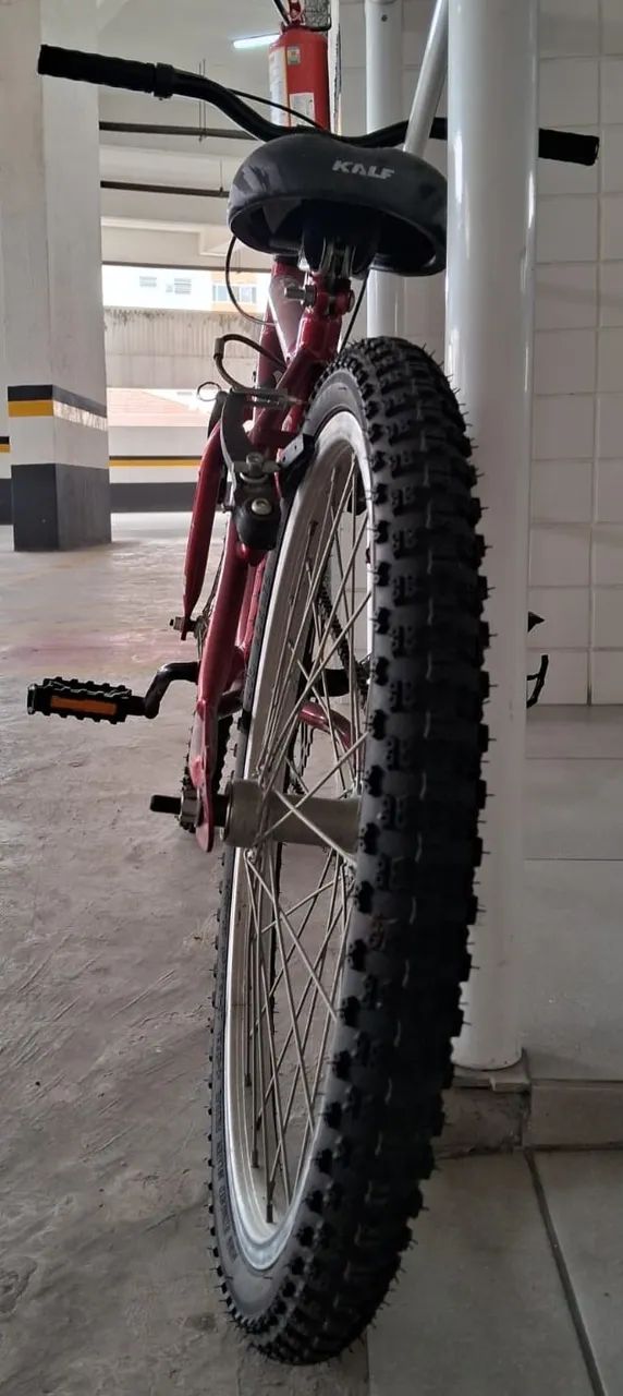 Bicicleta "Carros" aro 20 - Foto 2