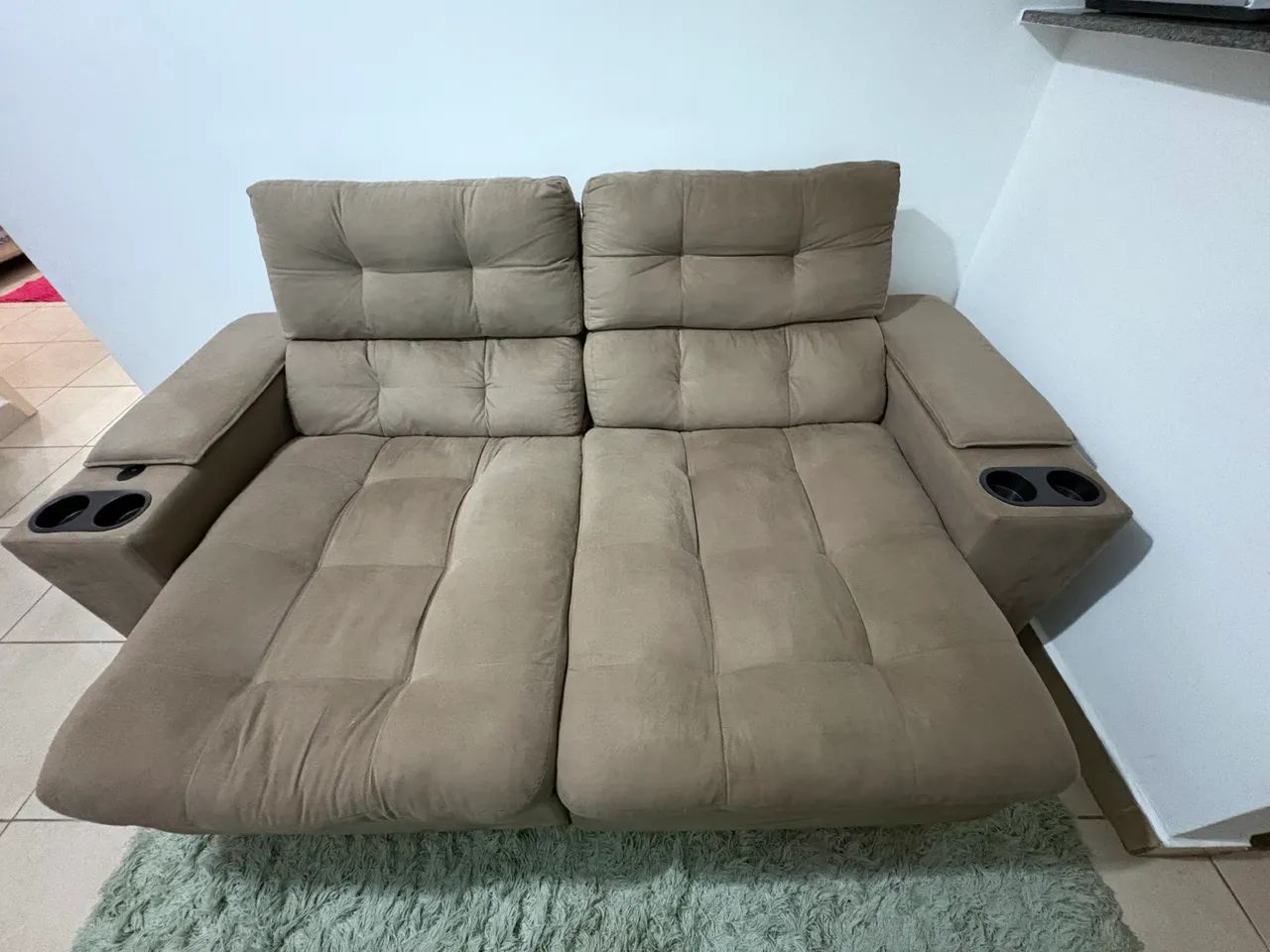 Vendo sofá retrátil (3 meses de uso - seminovo)