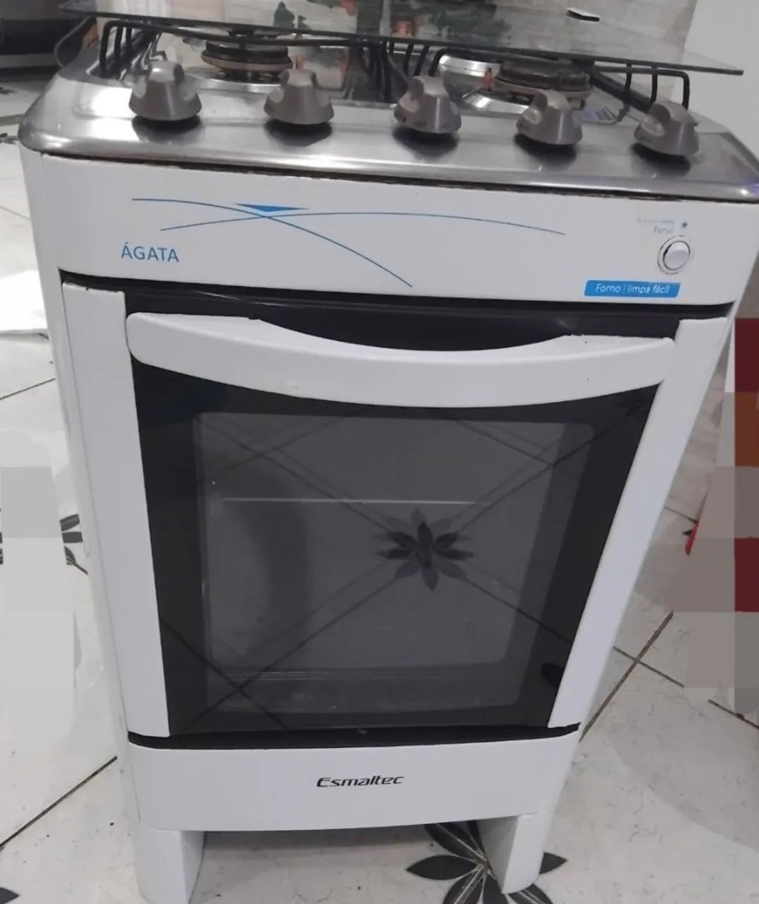 Used Esmaltec stove, but everything works