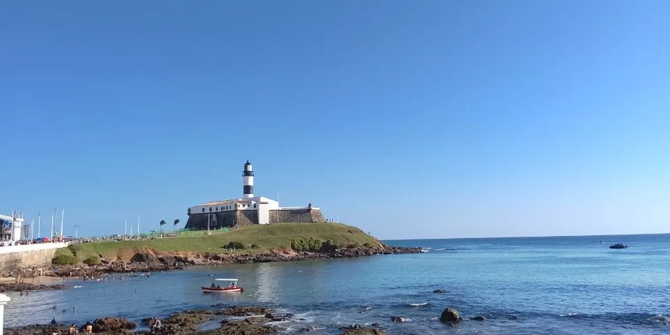 Suíte completa na Barra  - Foto 4