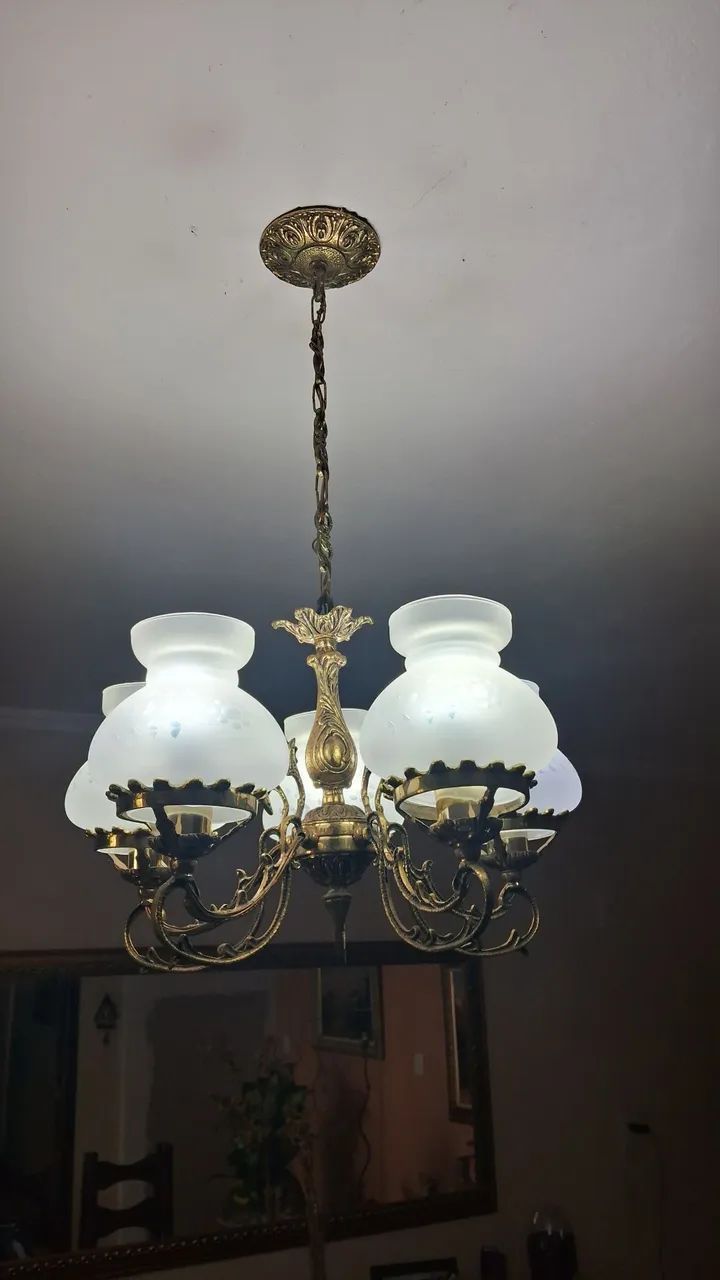 Lustre de bronze  - Foto 2