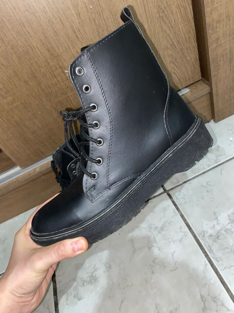 Bota  