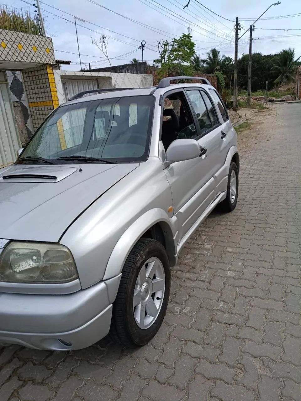 Suzuki Grand Vitara Grand Vitara 2.0 16V 4x2/4x4 5p Mec. 2002