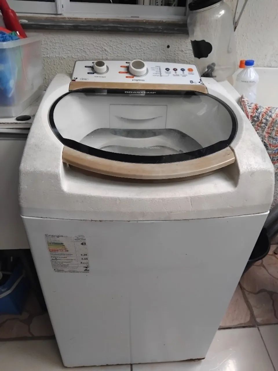 Maquina de lavar funcionando