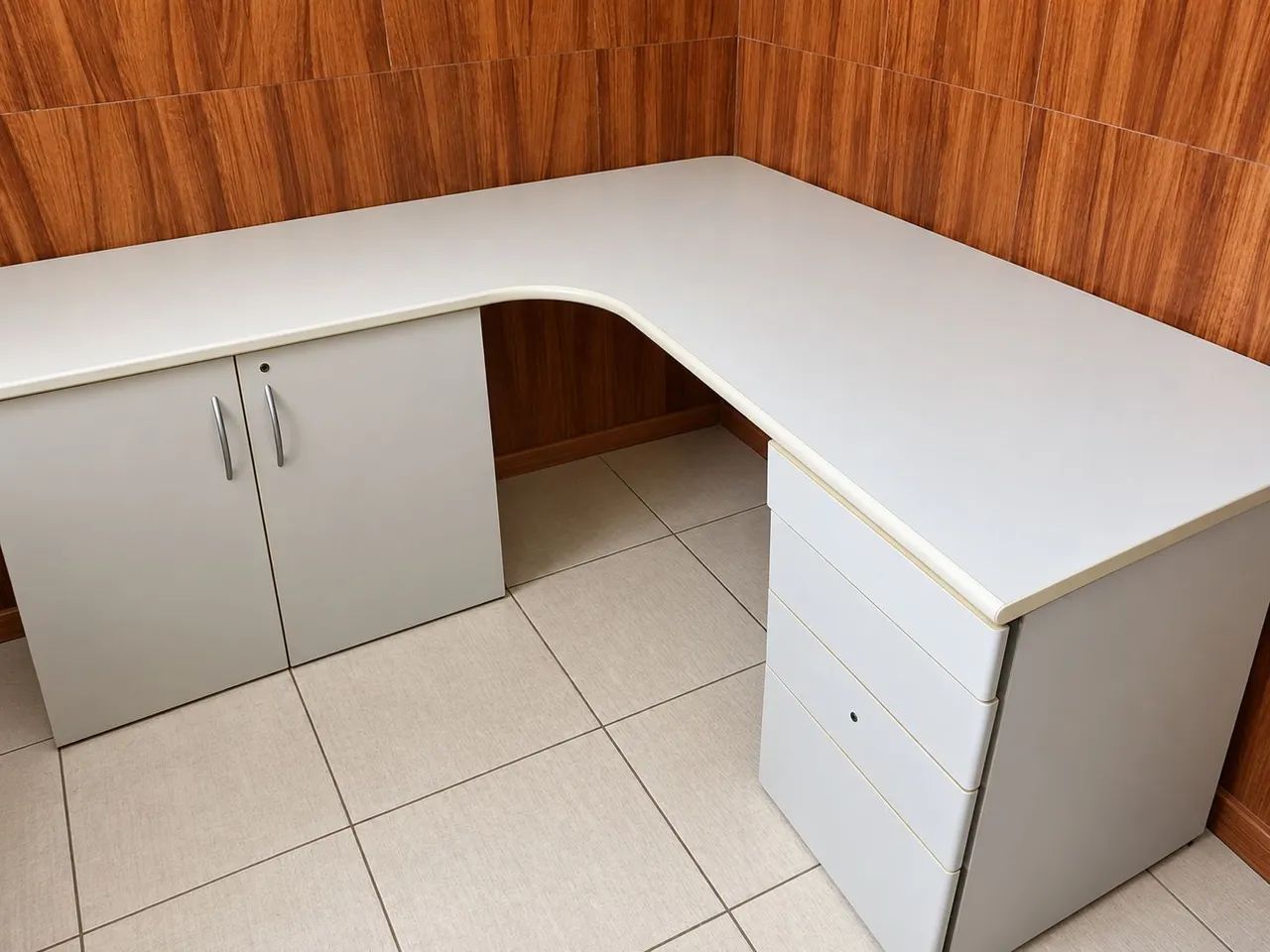 Mesa de escritório 