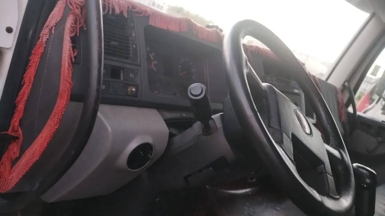 Volkswagen 15.180 CNM  - Foto 4
