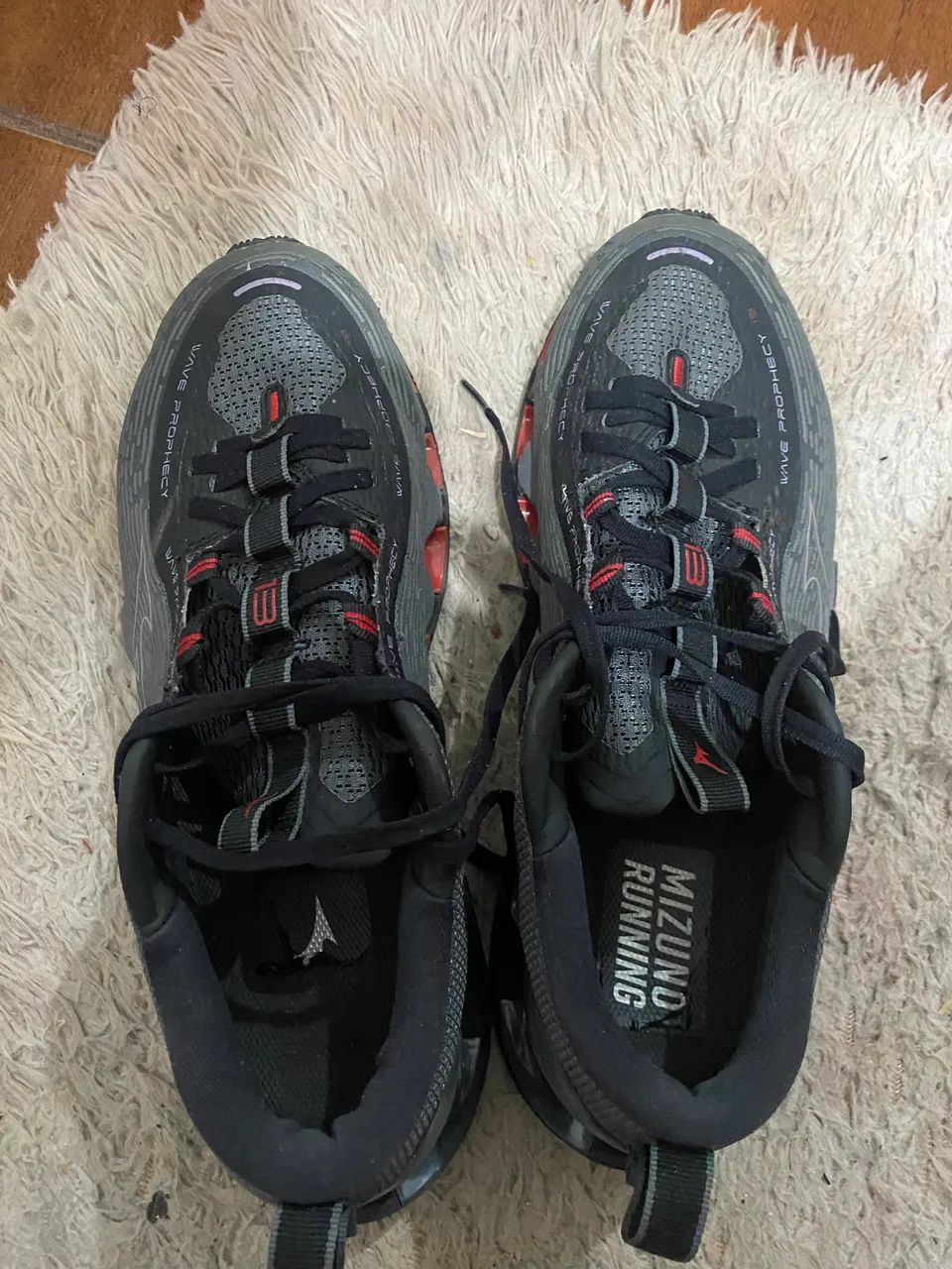 Mizuno prophecy 13 cinza com vermelho original! - Calçados