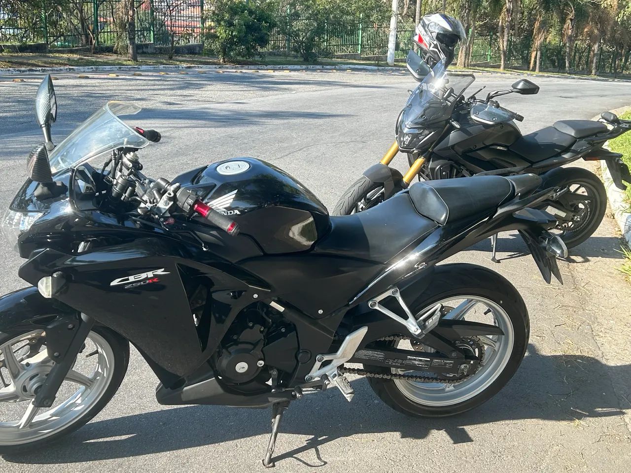Cbr 250r  - Foto 4