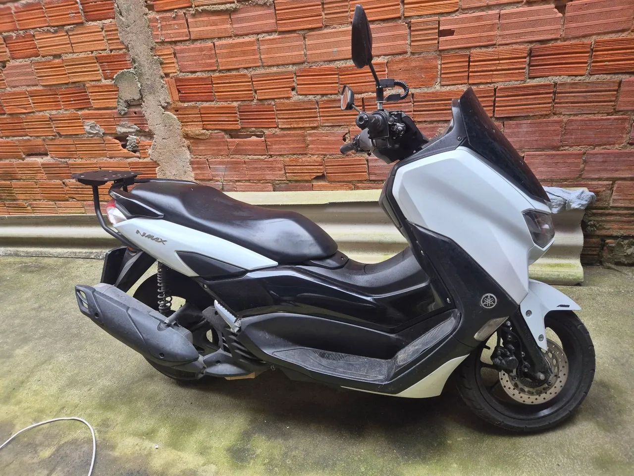 Nmax 2022 branca abs - Foto 2