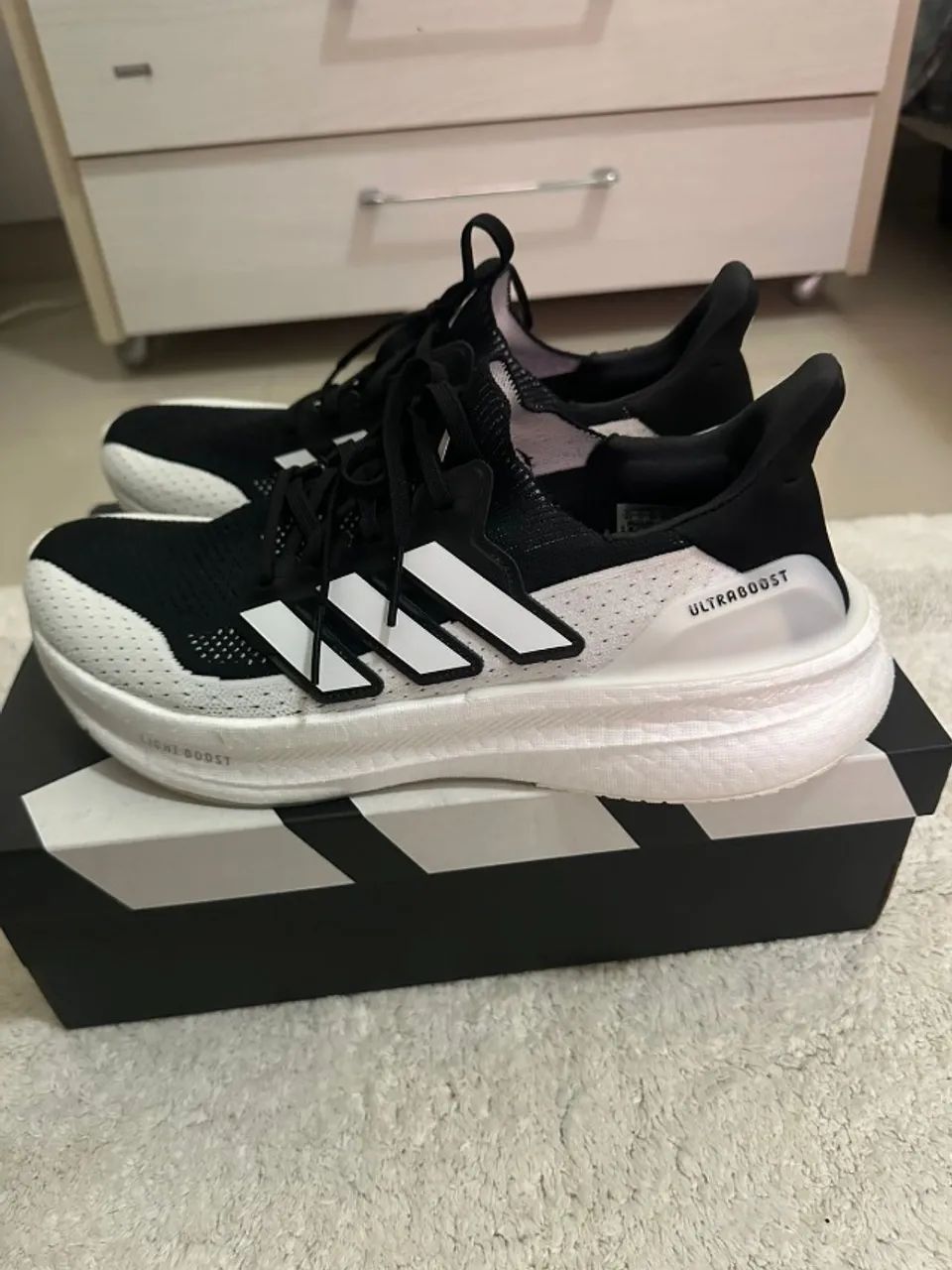 Adidas Ultra Boost 5 - Foto 3