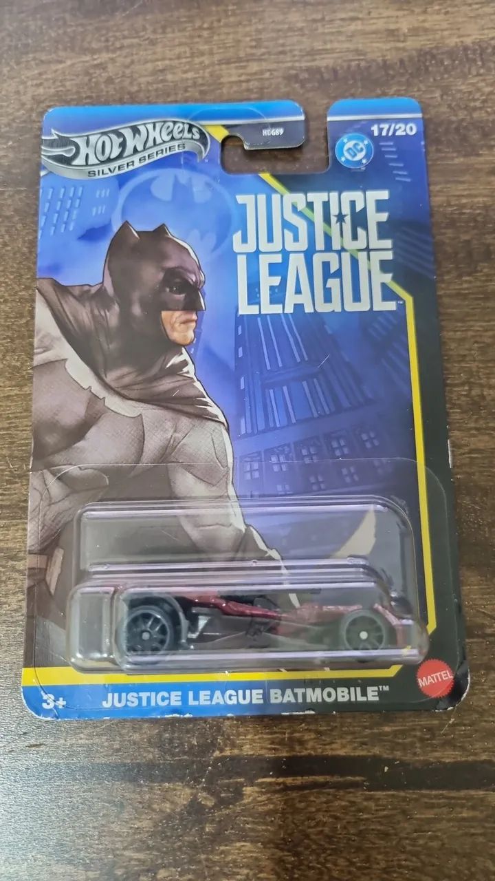 Hotwheels BATMAN JUSTICE LEAGUE BATMOBILE 