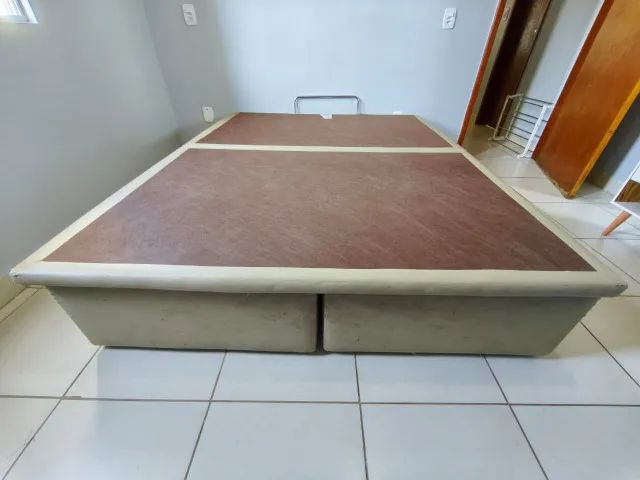 Cama baú tamanho Queen, com estrutura bem acabada excelente, e com 2 amortecedores - Foto 5