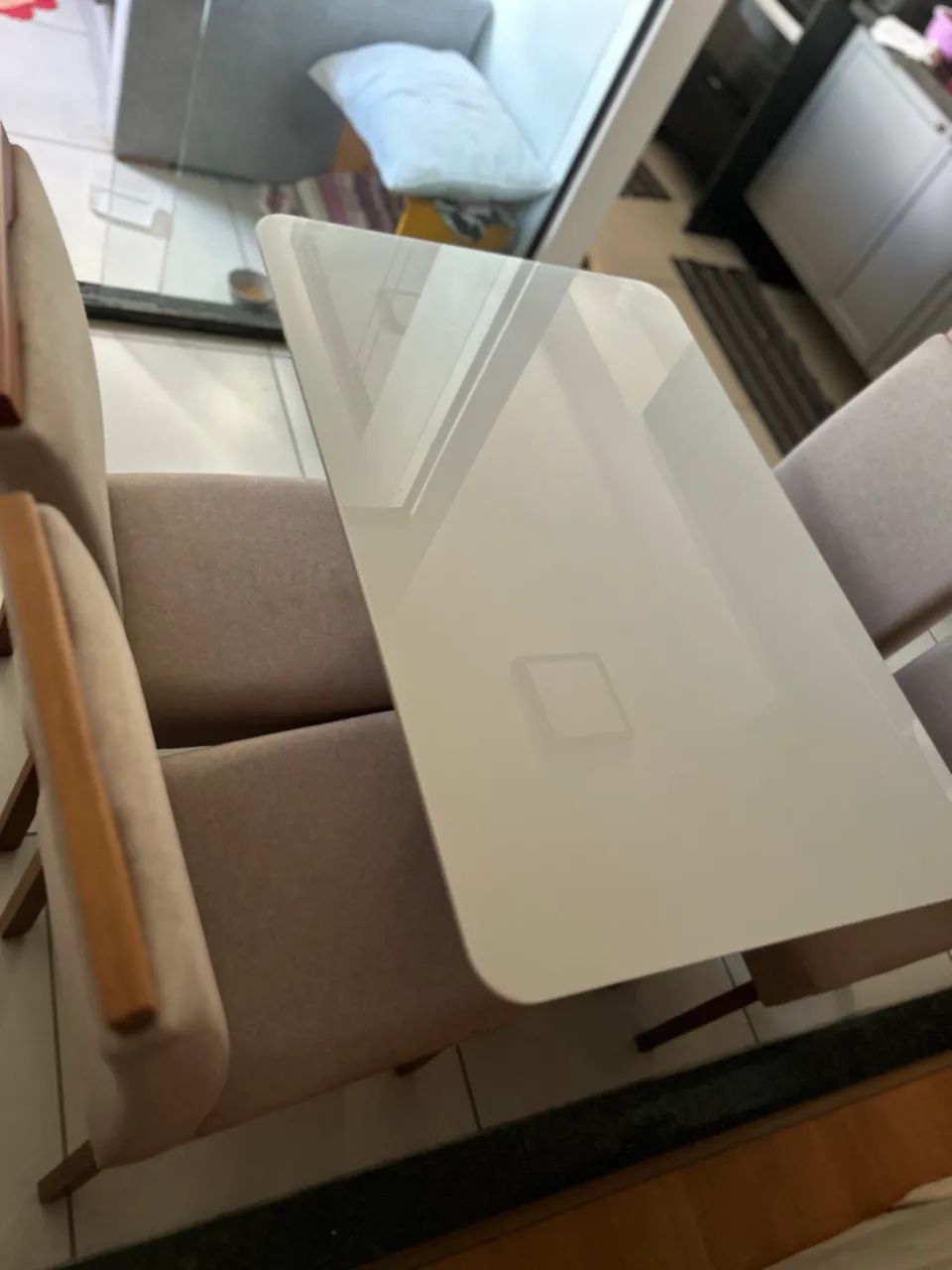 Mesa tampo mdf com vidro