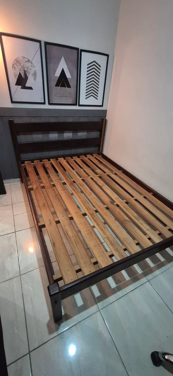 Cama de casal madeira maciça 