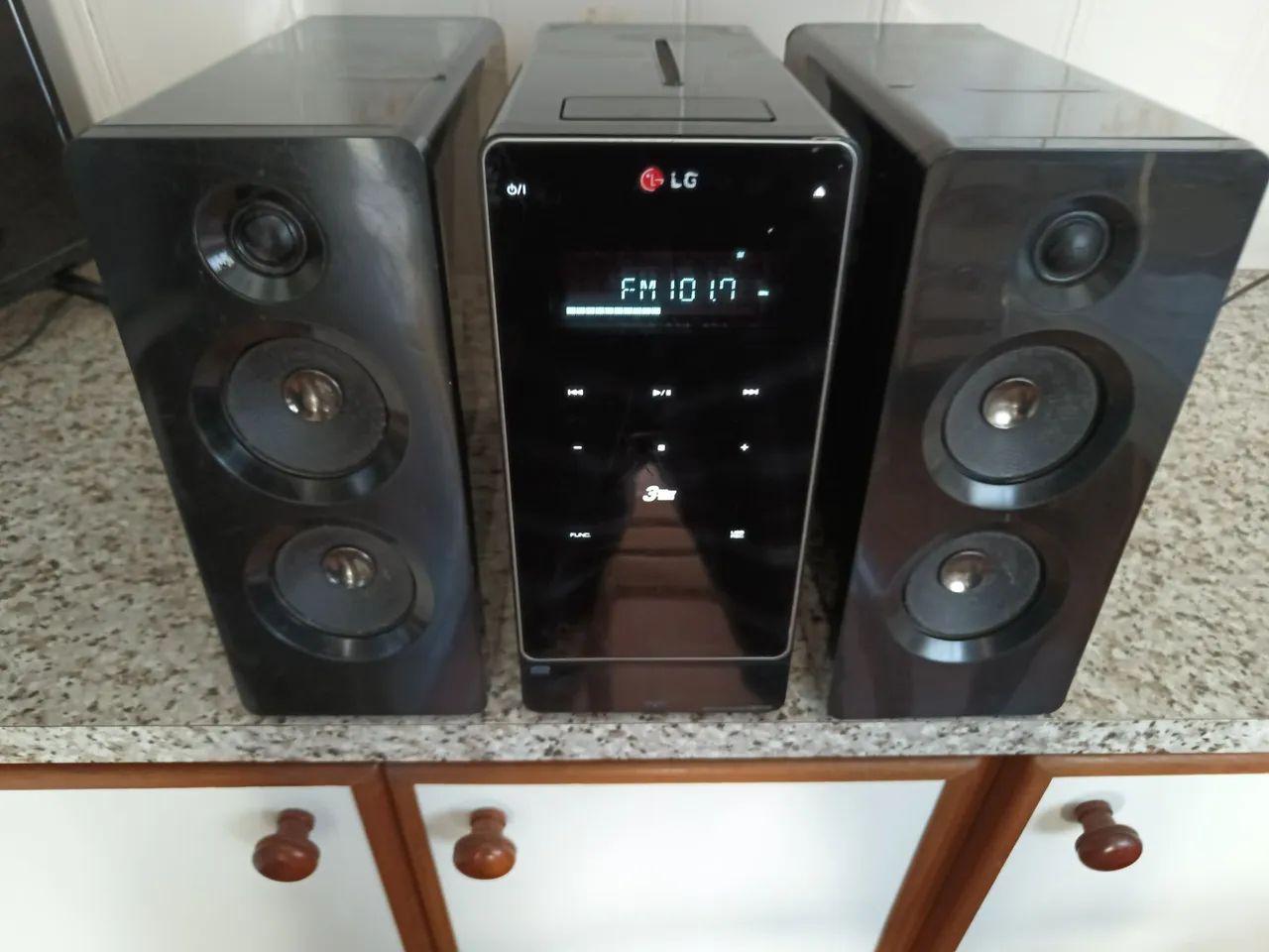 Mini system LG mod.cm2730 com bluetooth 