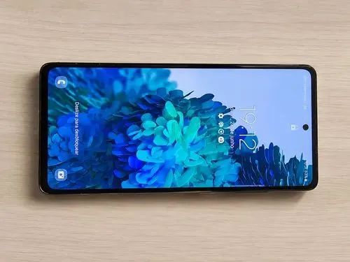 Samsung S20fe 4G sem trincado e sem manchas - Foto 2