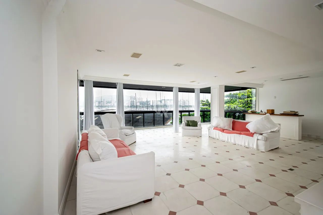 Apartamento em Urca