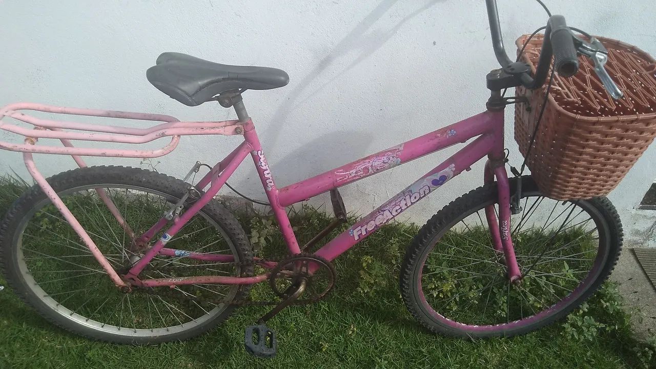 Vendo bicicleta aro 26 tratar Sergio *