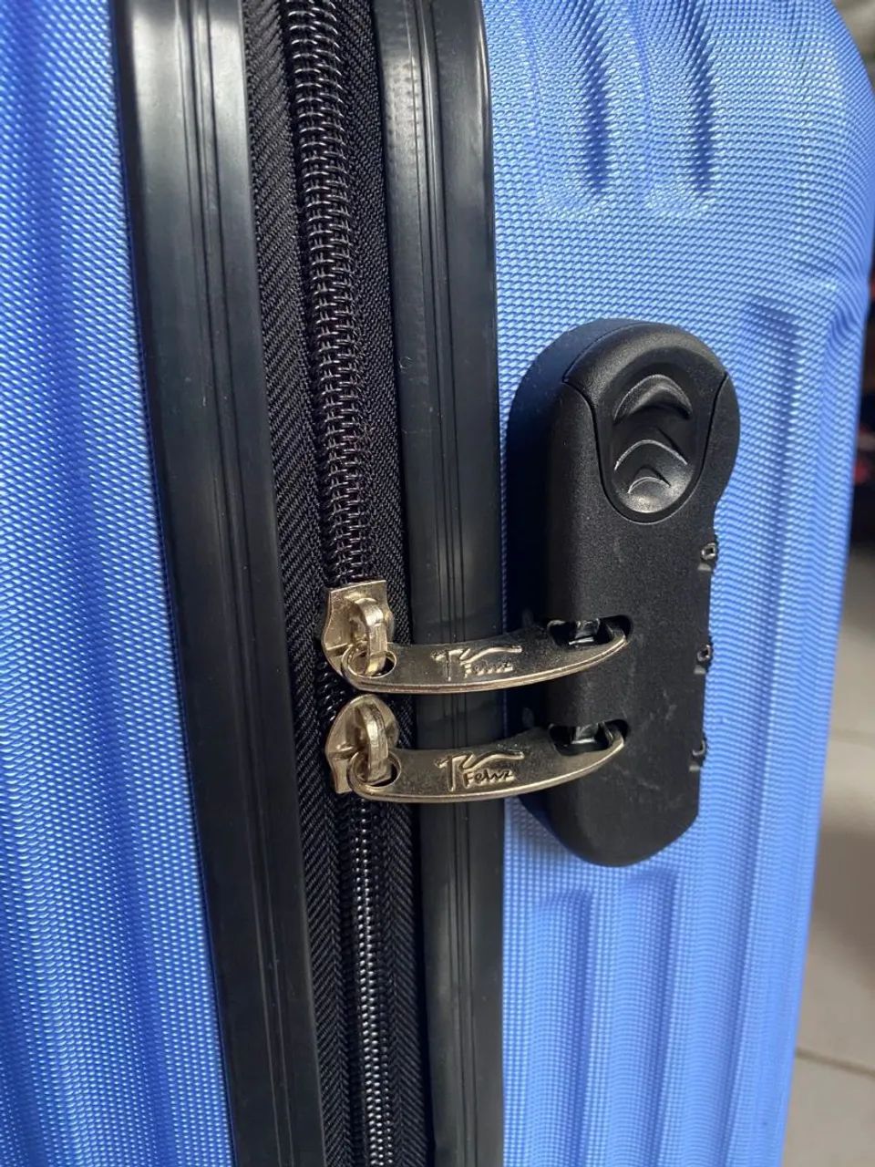 Mala de Bordo Azul para Viagem de Aviao - Foto 2