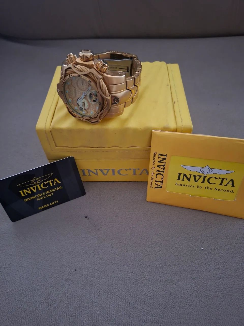 Relogio invicta BOLT ZEUS - Foto 2