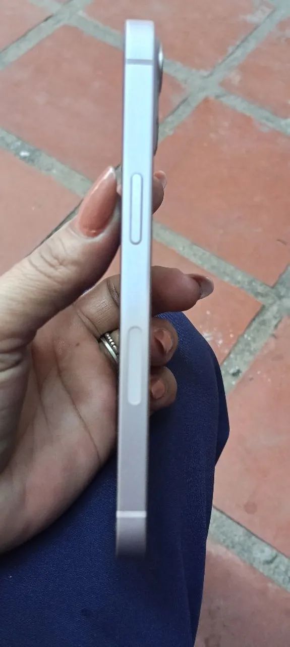 iPhone 13 128 GB na cor rosê bateria 78,, % - Foto 3