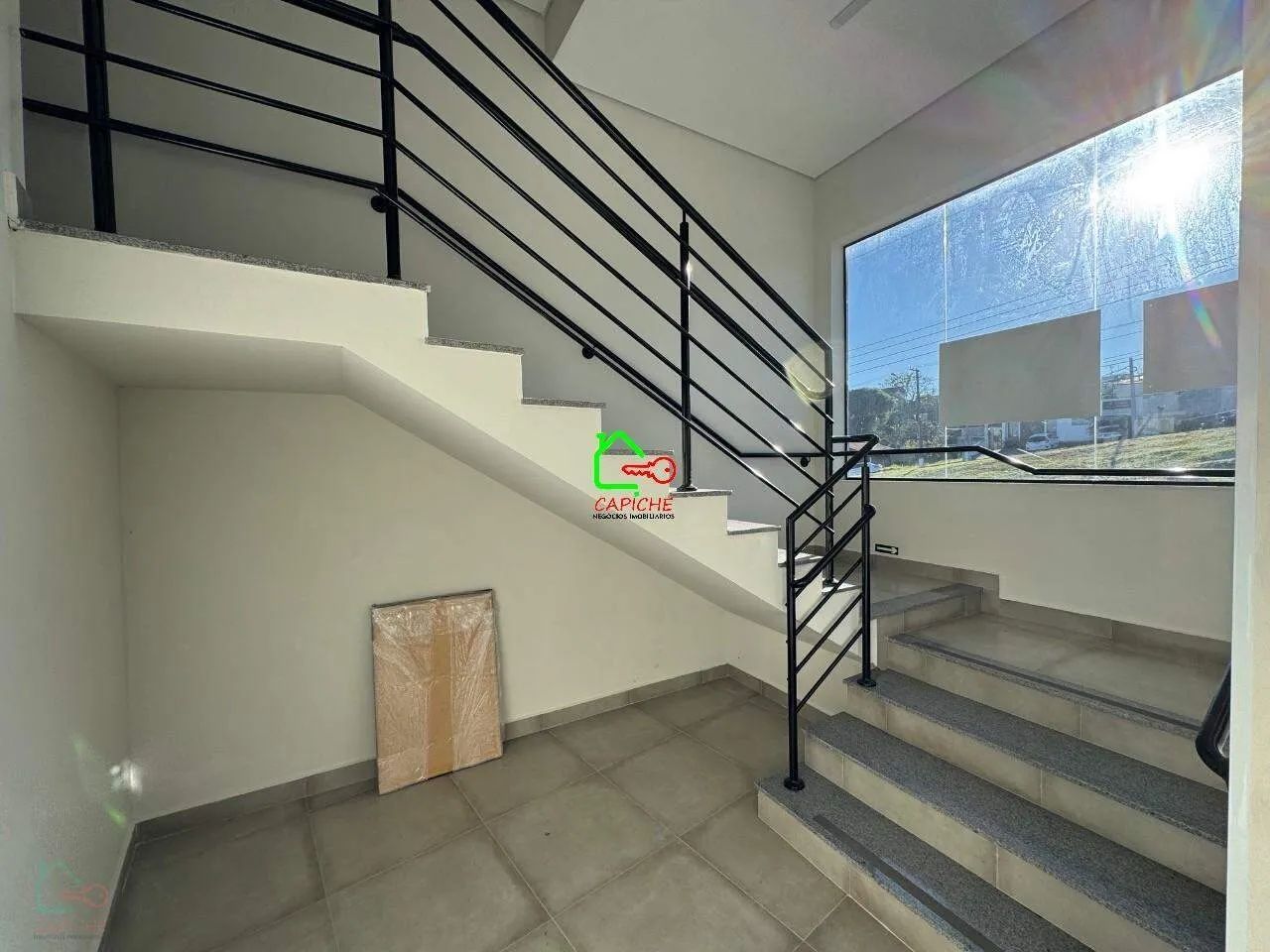 Aluguel de Sala Comercial de 38m² com 1 Vaga de Garagem no Centro de Vinhedo-SP - Foto 5