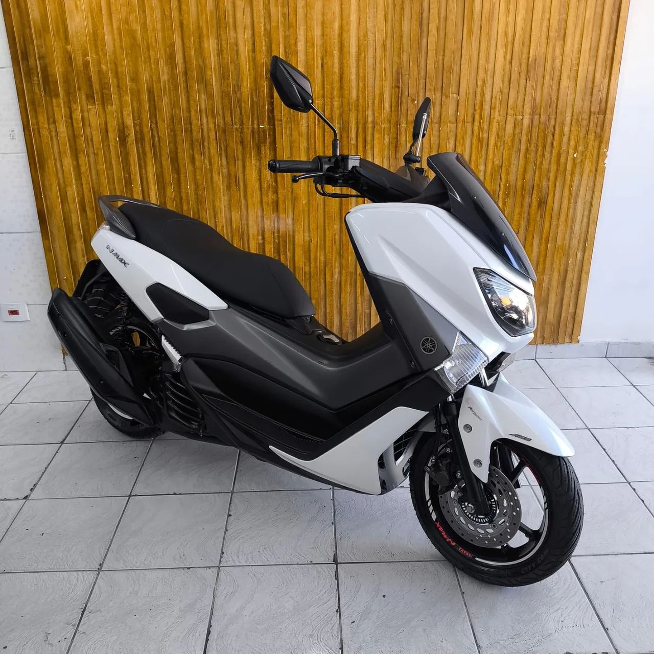 NMAX 160 ABS 2018 - Foto 3