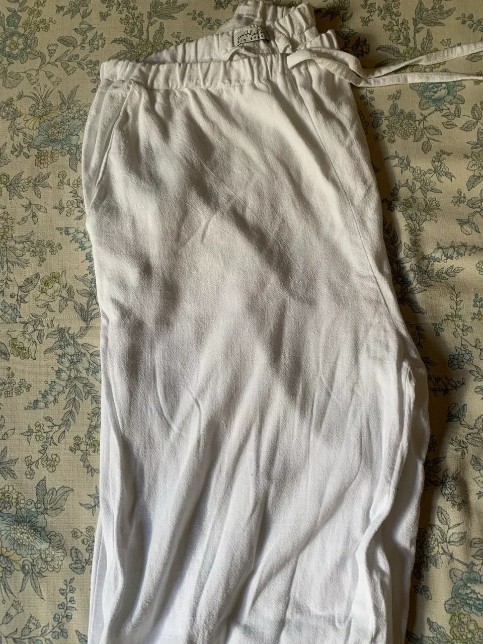 Calça de linho Adela Brand Rio 