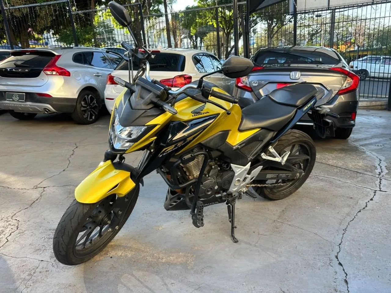 CB 300F Twister Flex - Foto 2