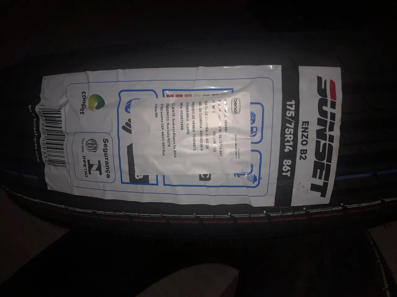 Vende-se 2 pneus novos . - Foto 2