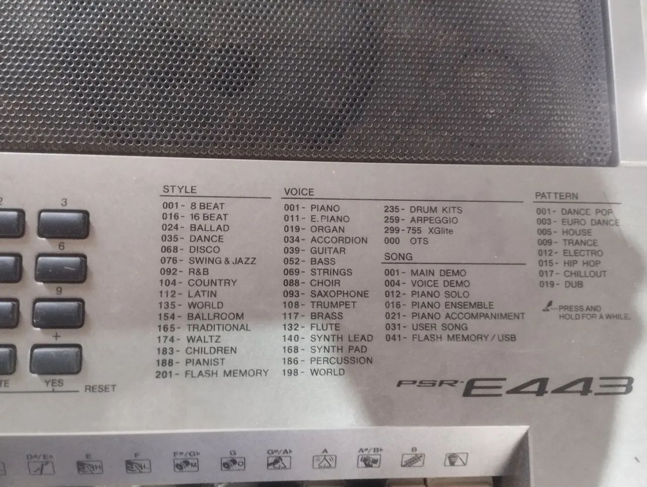 TECLADO UAMAHA PSR E443  - Foto 2