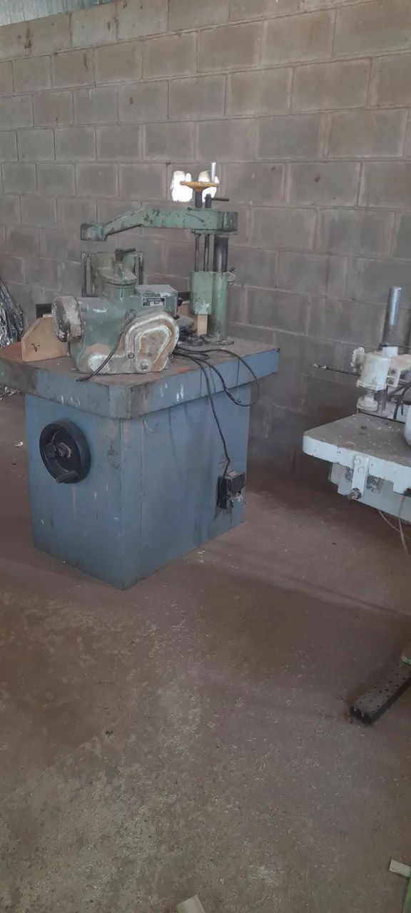 Avanço automático de tupia 