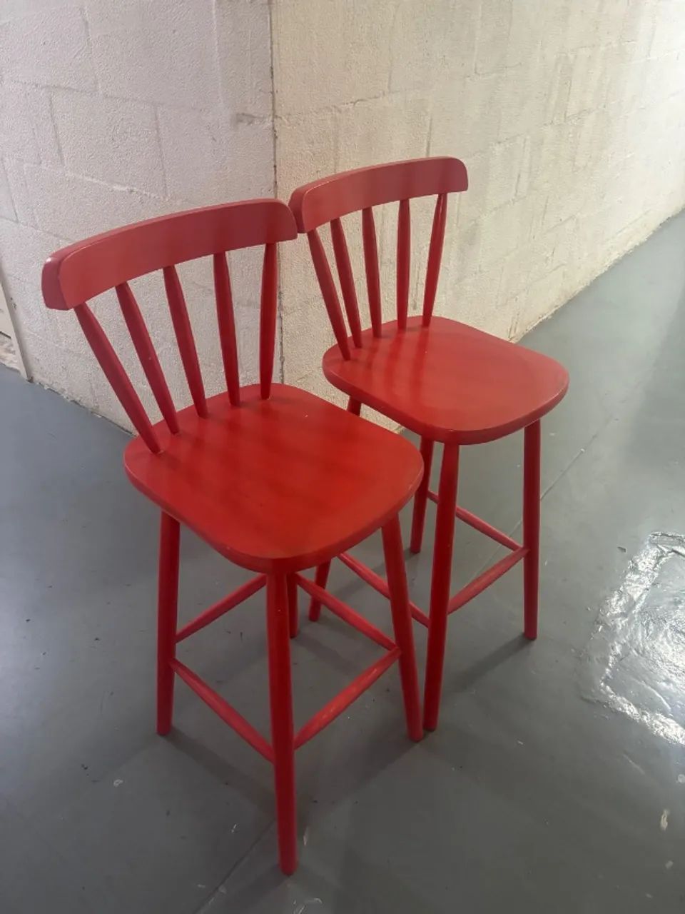Cadeiras altas cor vermelho - Foto 2