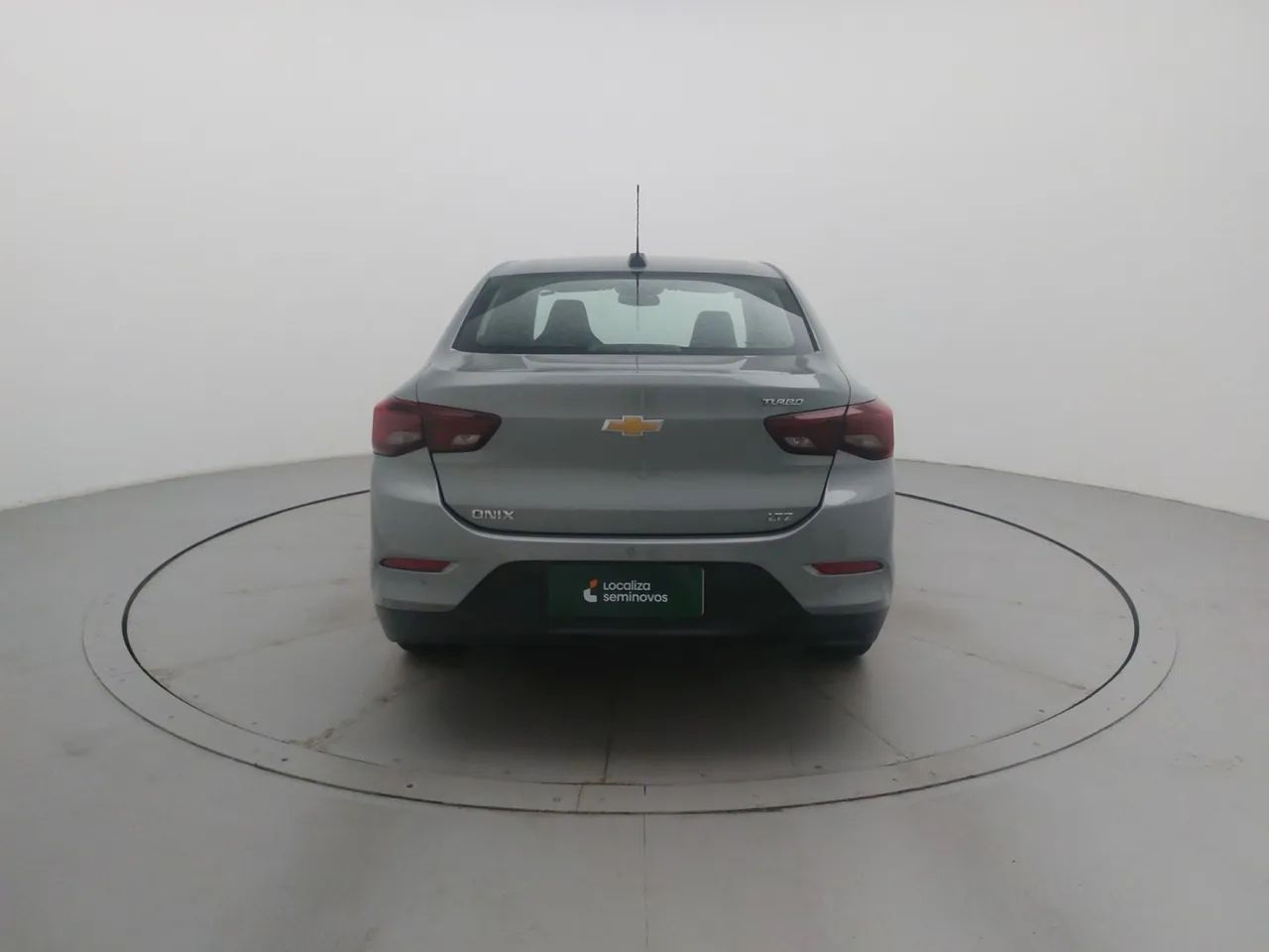 Chevrolet Onix Plus LTZ 1.0 12V TB Flex Aut. 4P, foto 4 de 18