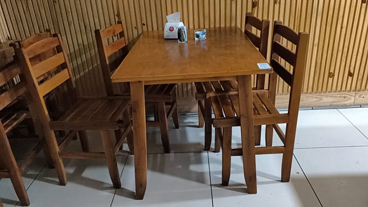 Conjunto de mesas 4 cadeiras - Foto 3