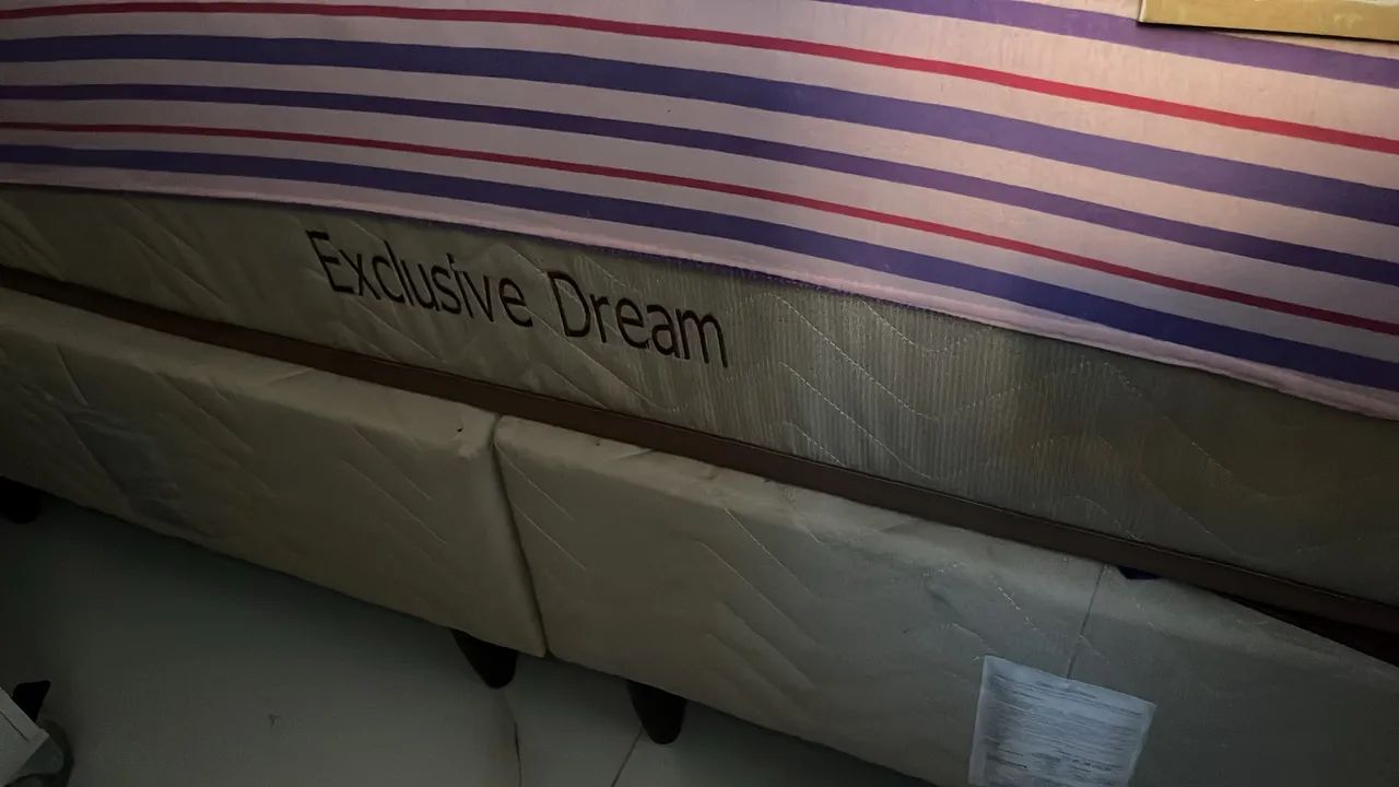 Vende cama queen com base, colchão e cabeceira juntos - Foto 3