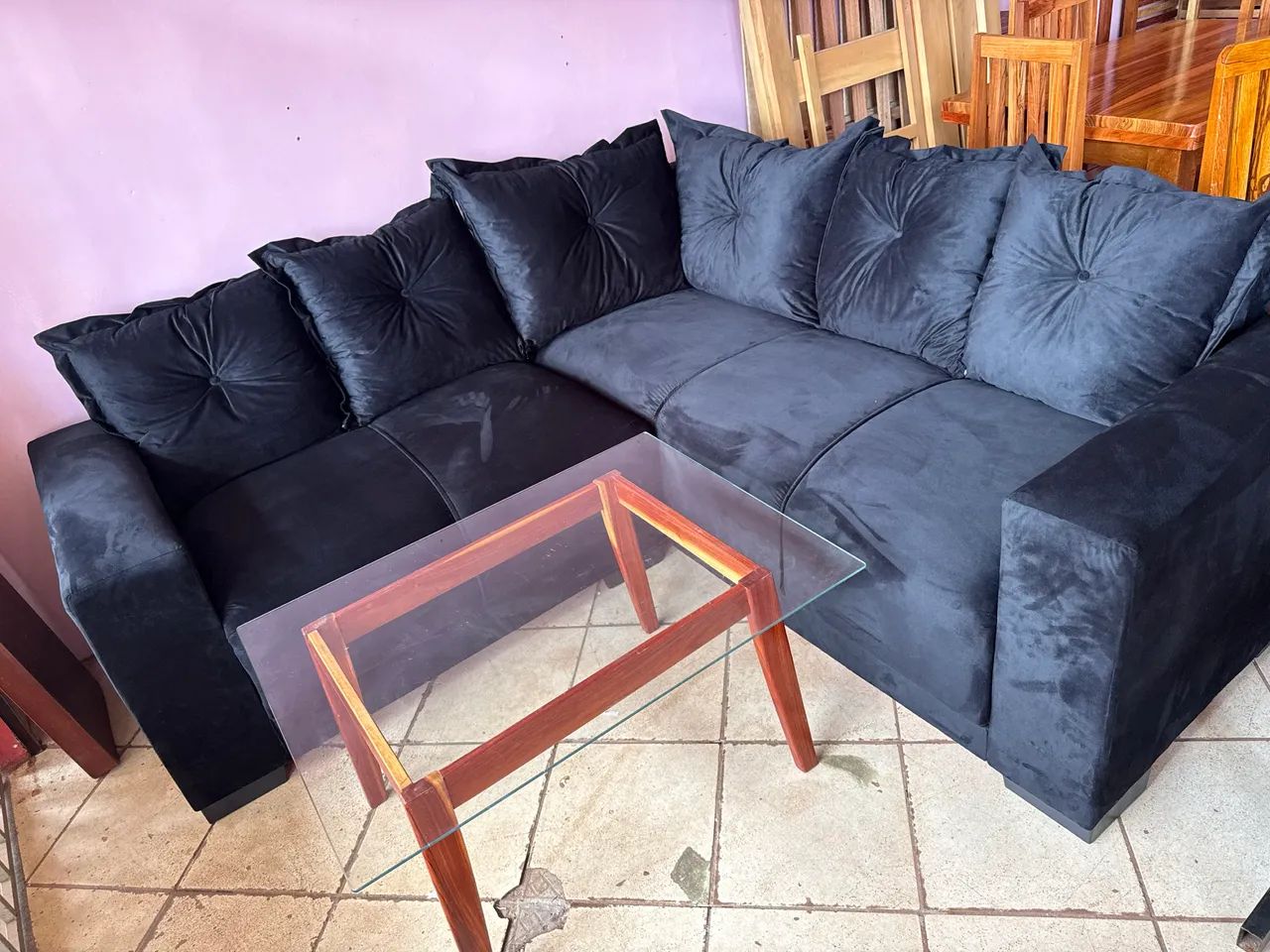 Sofá novo em L em camurça preto 5 lugares  - Foto 3