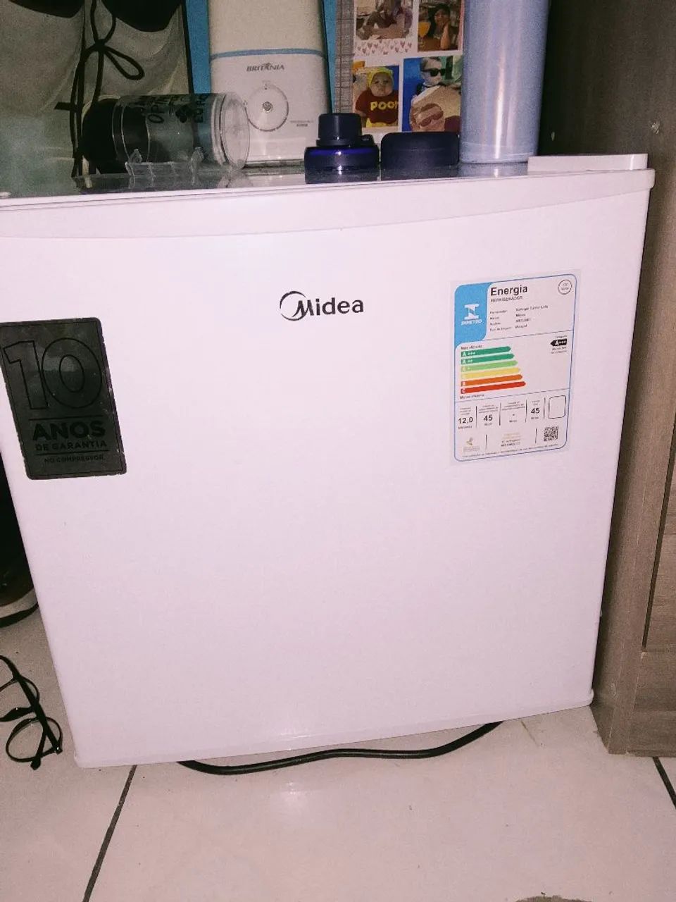 Frigobar 45L Compacto e Funcional 