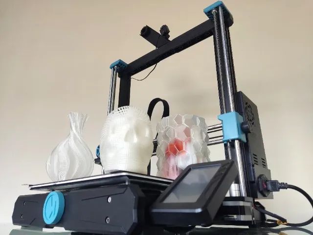 Impressora 3D Sovol SV06 Plus NIVELAMENTO AUTOMÁTICO GRANDE VOLUME E QUALIDADE EXCEPCIONAL