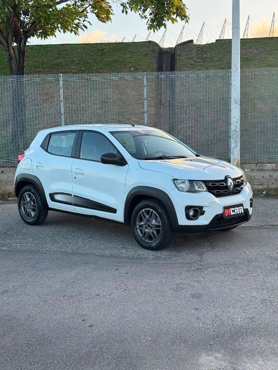 Renault Kwid Intense 1.0 Flex 12V 5P Mec. 2018 - Foto 2
