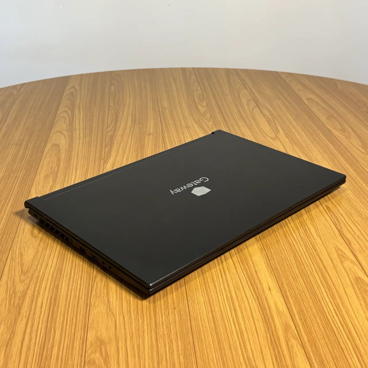 Notebook Gamer | GTX 1650 4GB - Ryzen 5 4600H - 16GB - 256GB - 15.6 - 120Hz - Full HD IPS  - Foto 5