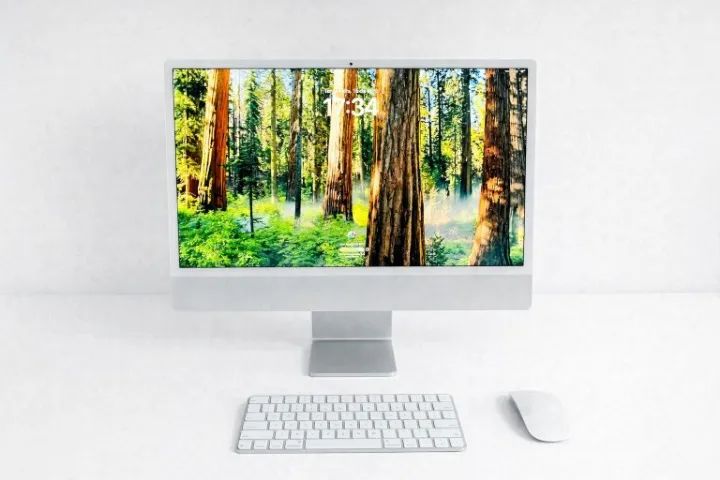 Apple iMac (de 24 polegadas, Processador M1 da Apple com CPU 8 core e GPU 7 core, 8 GB RAM