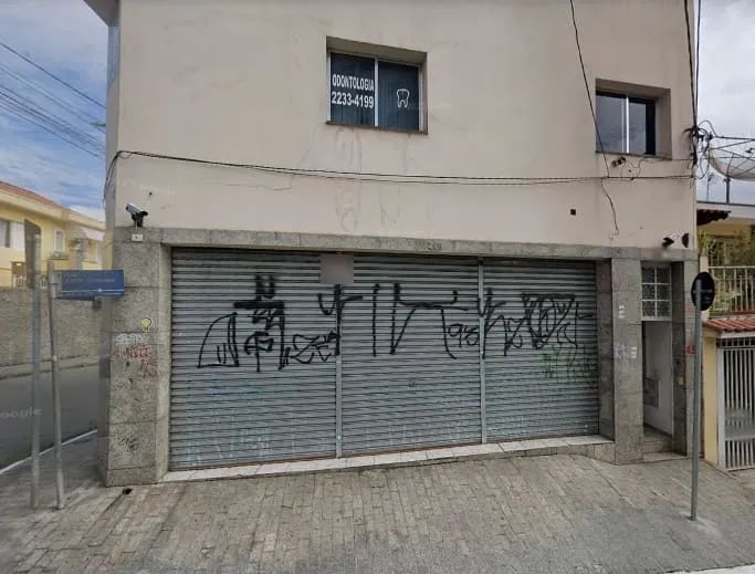 Loja na Rua Judith Zumkeller, 449  200 m²