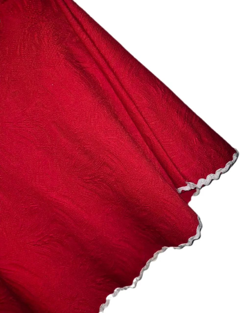 Vestido Vermelho com Renda Branca | Peça Única - Foto 4
